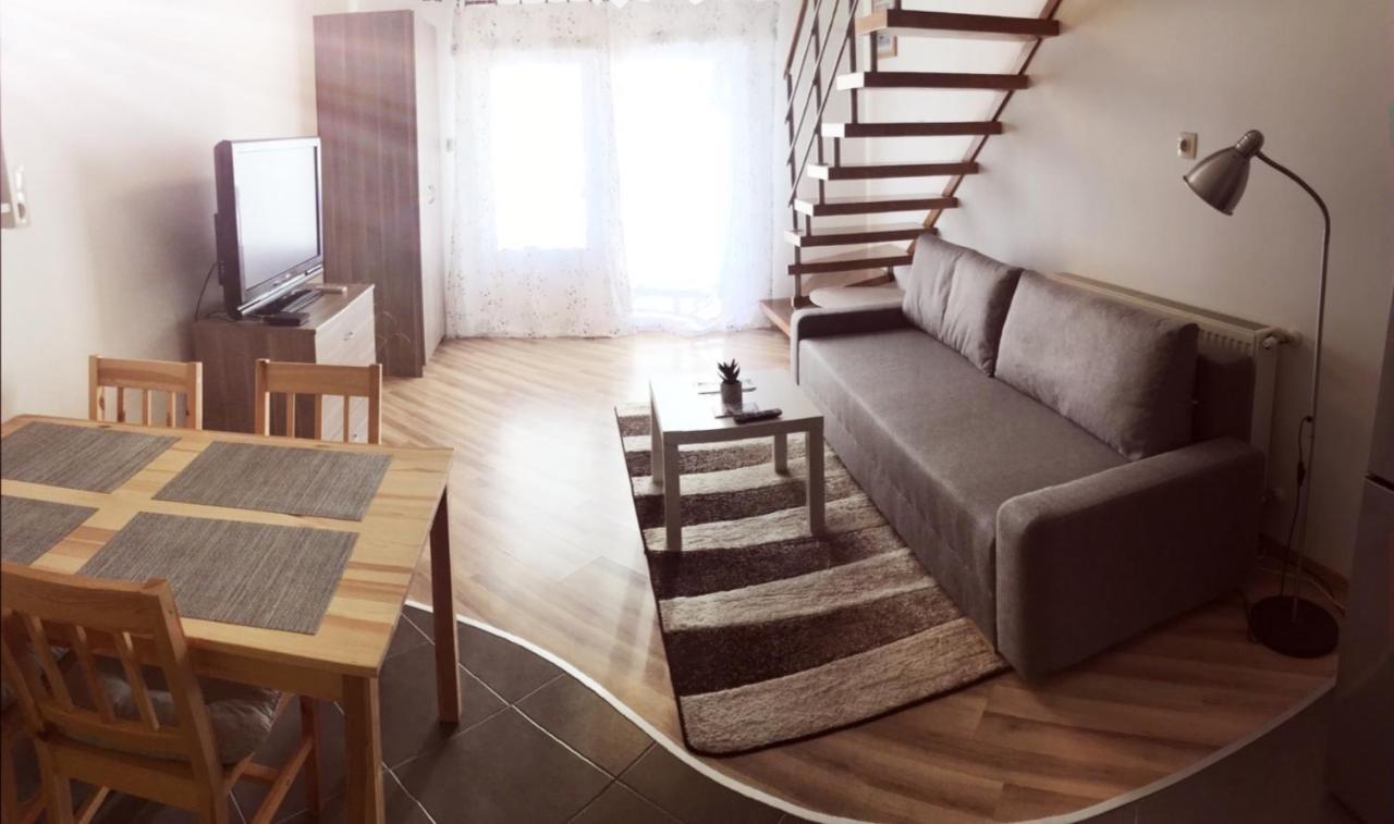 Pitypang Apartman Gyula Exterior foto